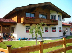 Гостиница Ferienhaus Flatscher, Лофер